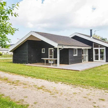 8 Person In Sydals Sarup